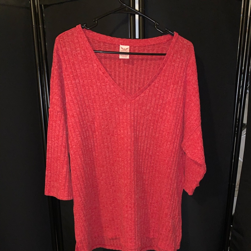 Red Short Sleeve Sweater